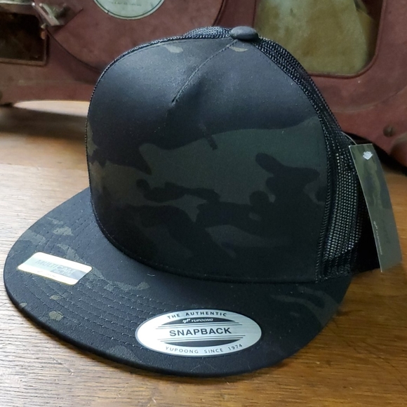 (4) YUPONG, MULTICAM, CAMOUFLAGE, SNAPBACK, CAPS - Picture 3 of 8